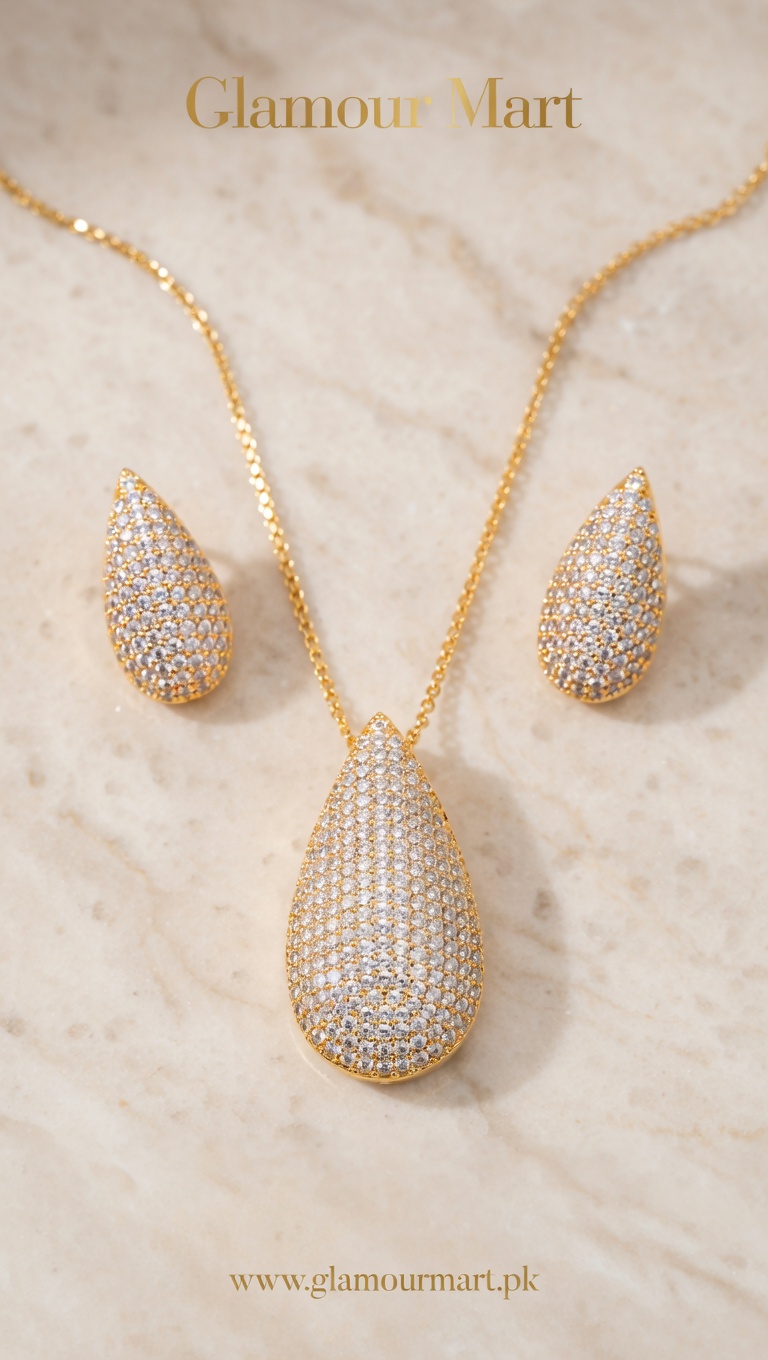 Sparkling Teardrop Necklace and Earring Set