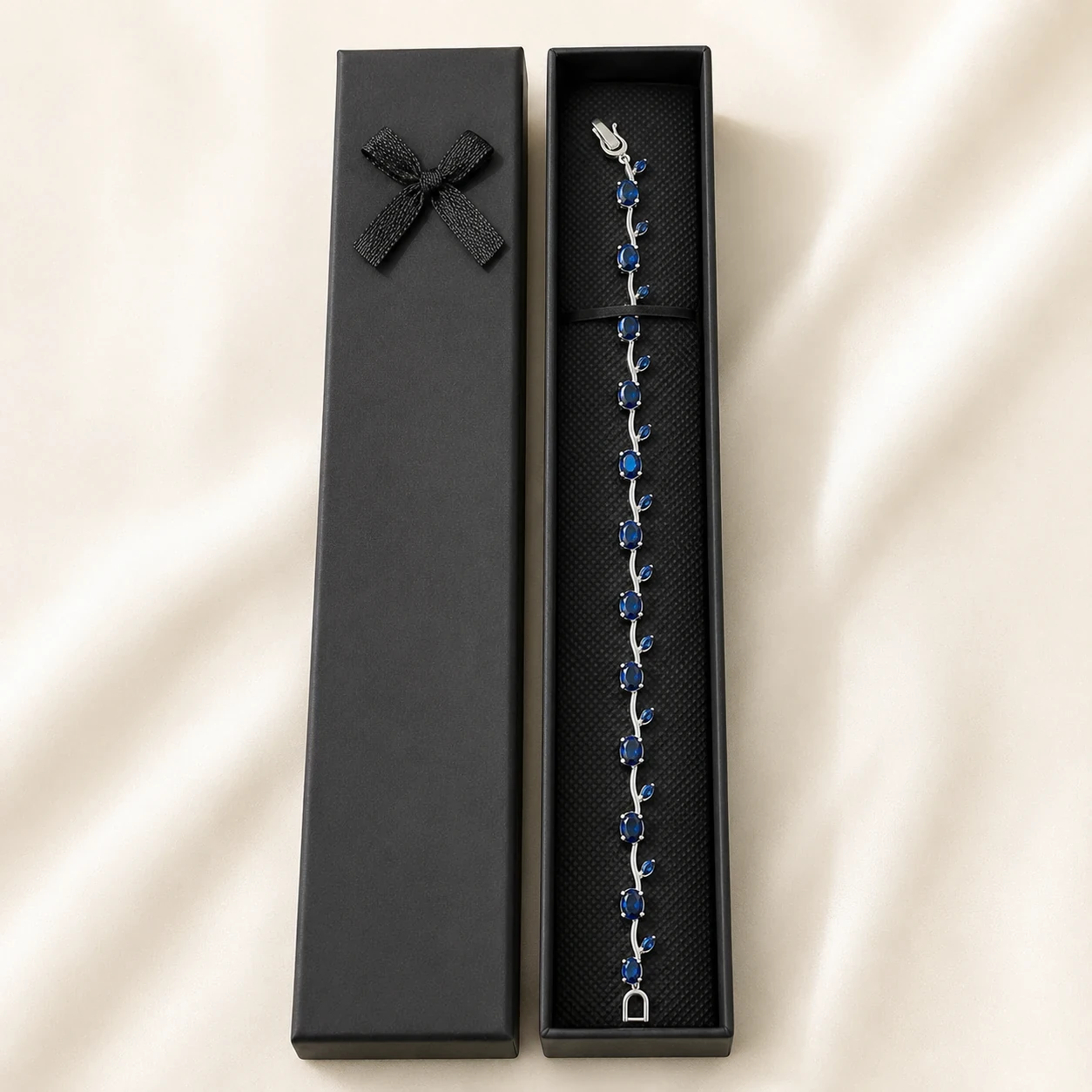 Styled Tulip Bracelet gift box presentation